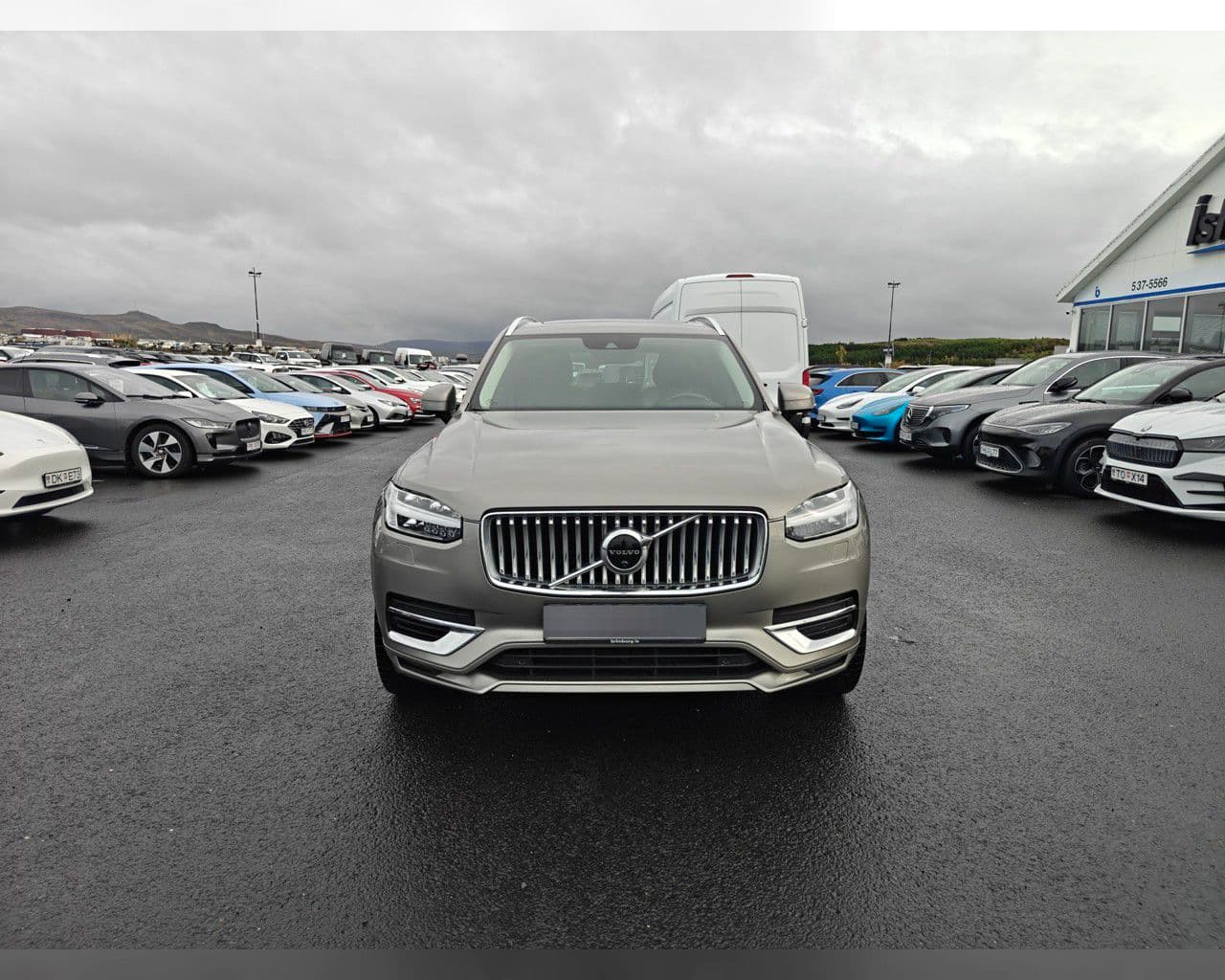 2020 Volvo XC90