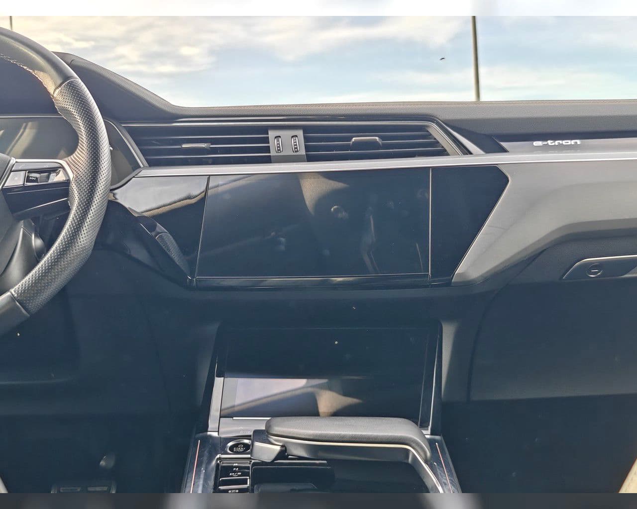 2023 Audi Q8