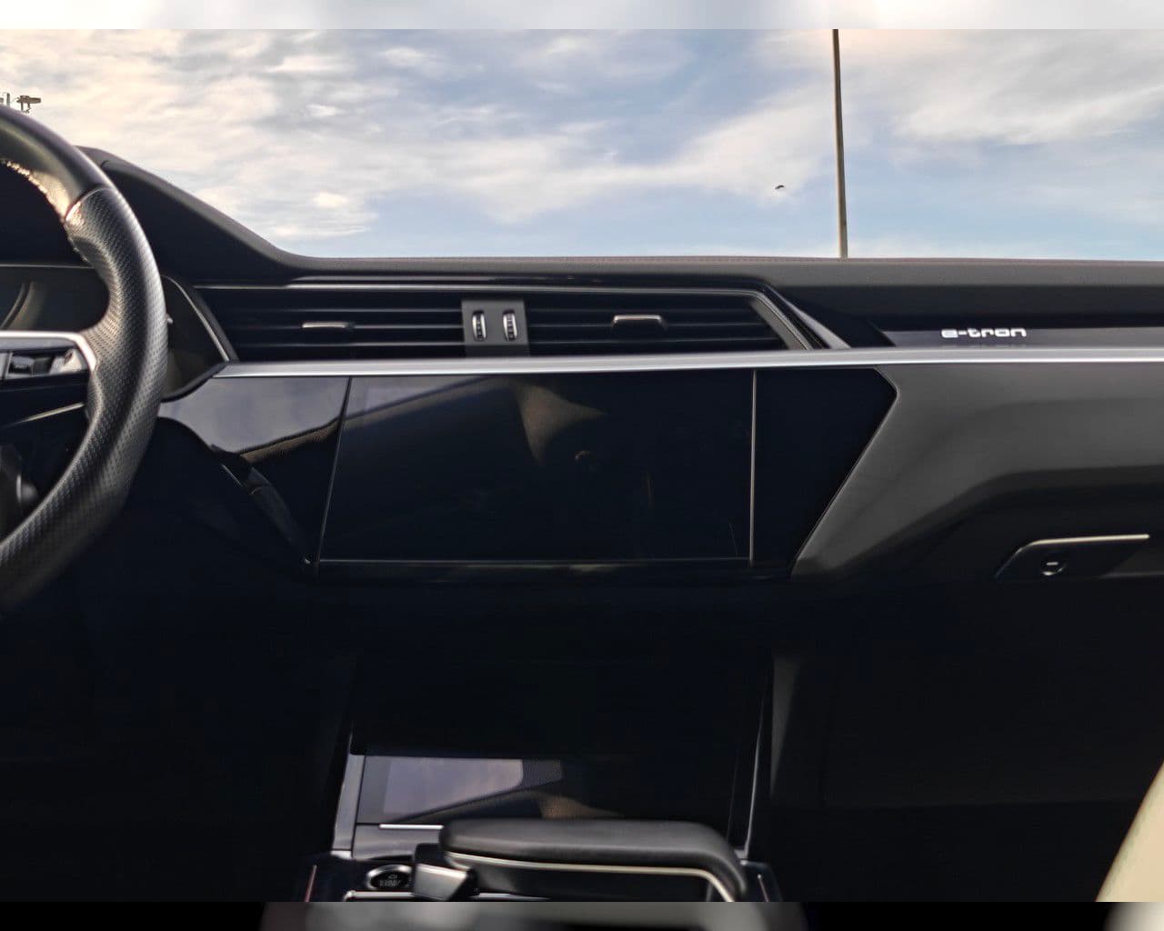 2023 Audi Q8