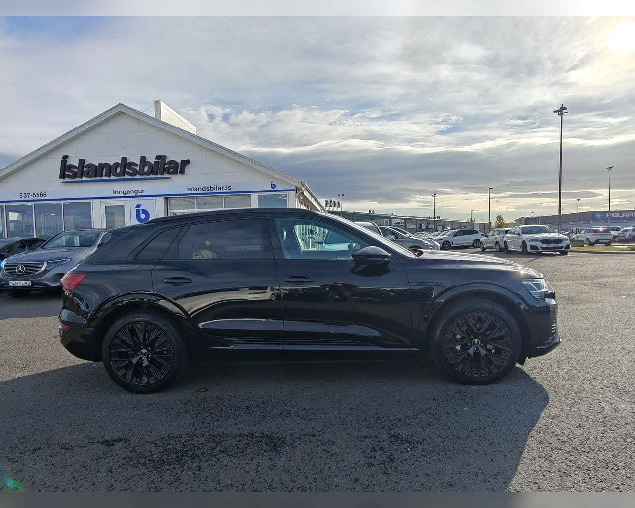 2023 Audi Q8