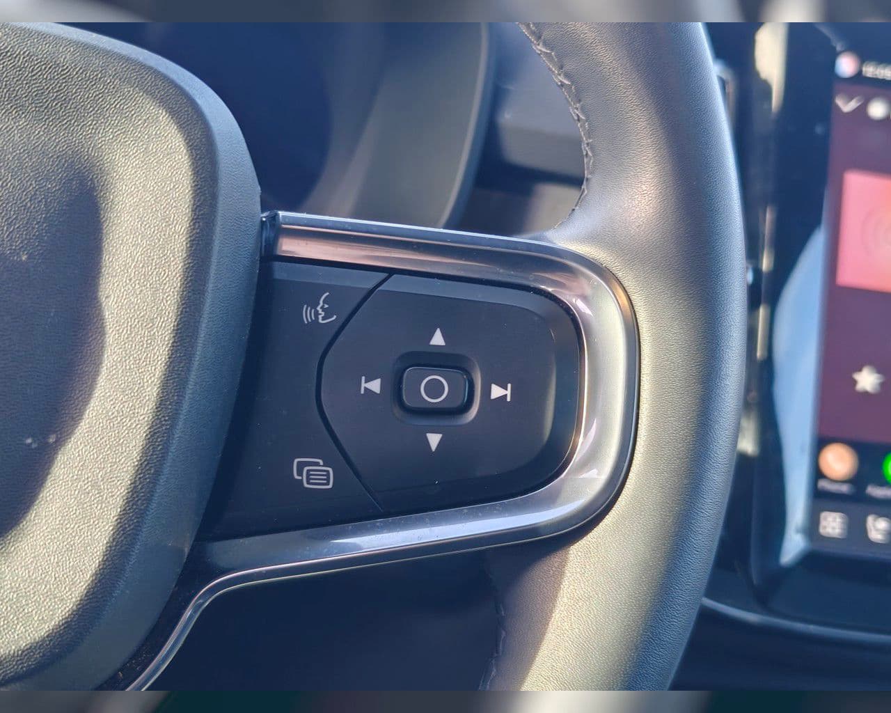 2024 Volvo C40