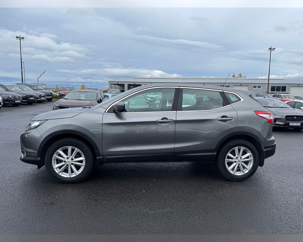 2017 Nissan Qashqai
