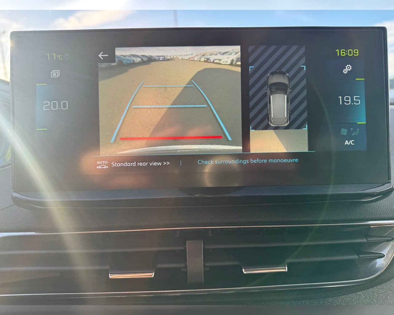 2021 Peugeot 3008