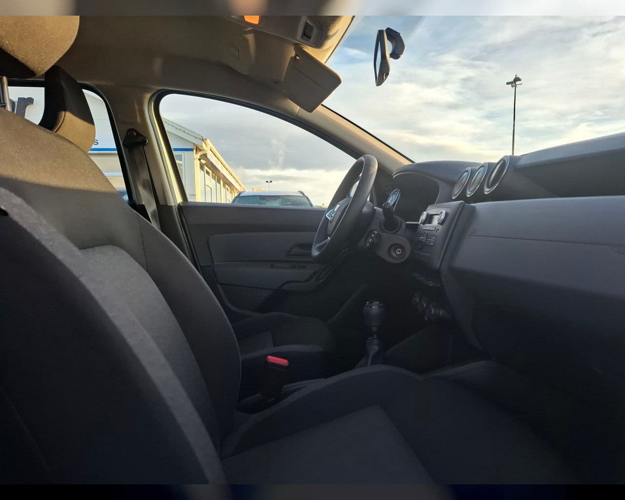 2022 Dacia Duster