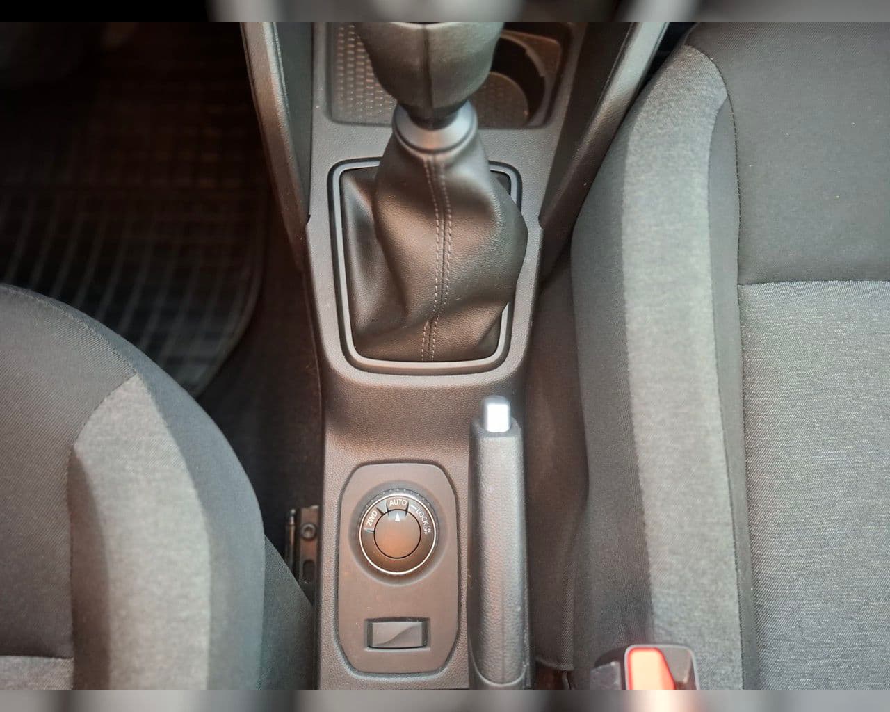 2022 Dacia Duster