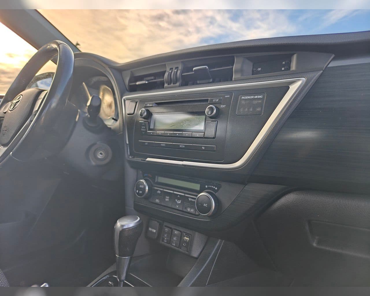 2015 Toyota Auris