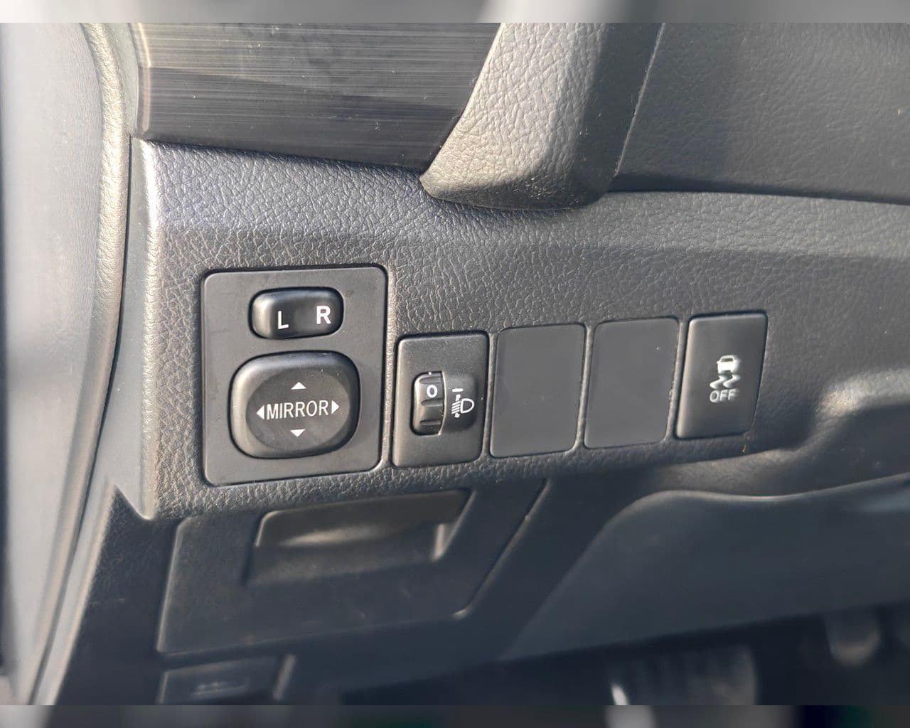 2015 Toyota Auris