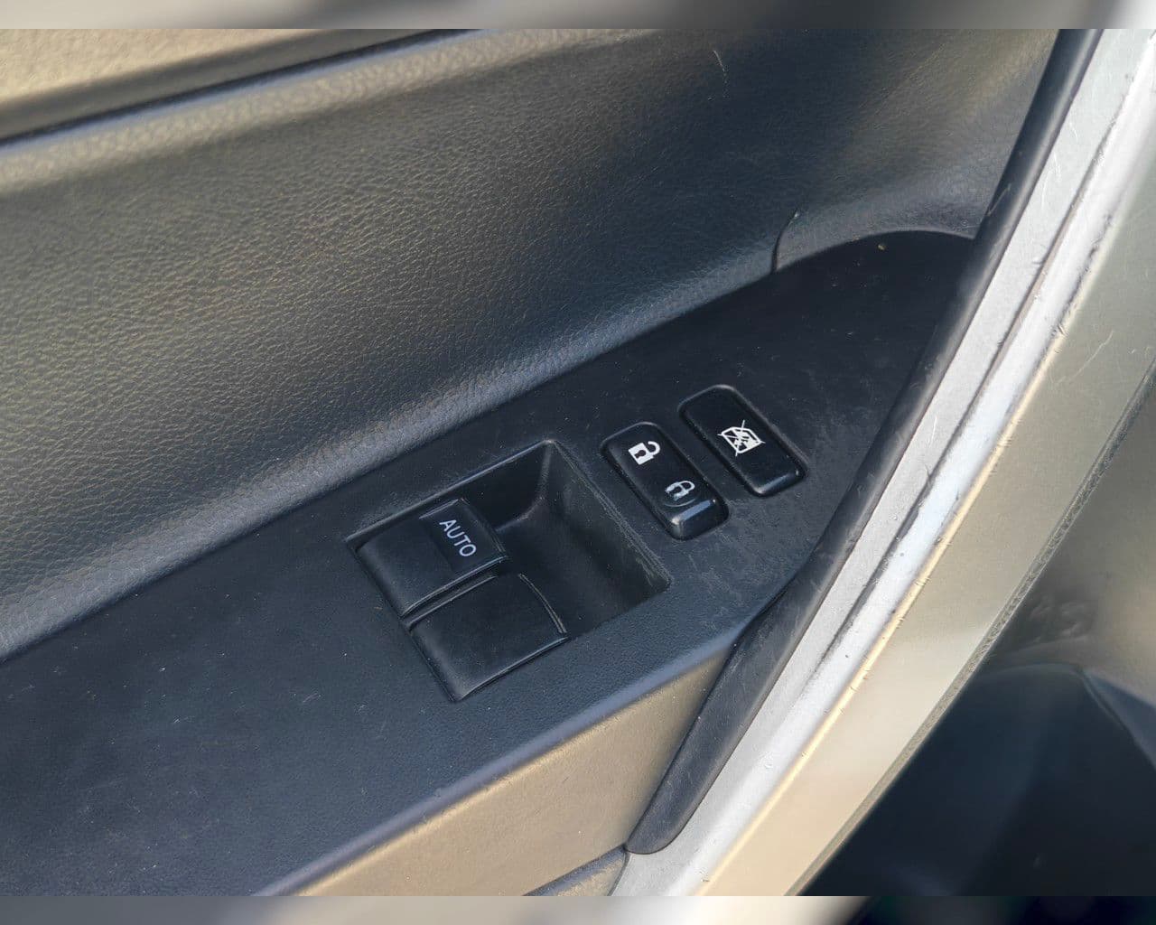 2015 Toyota Auris