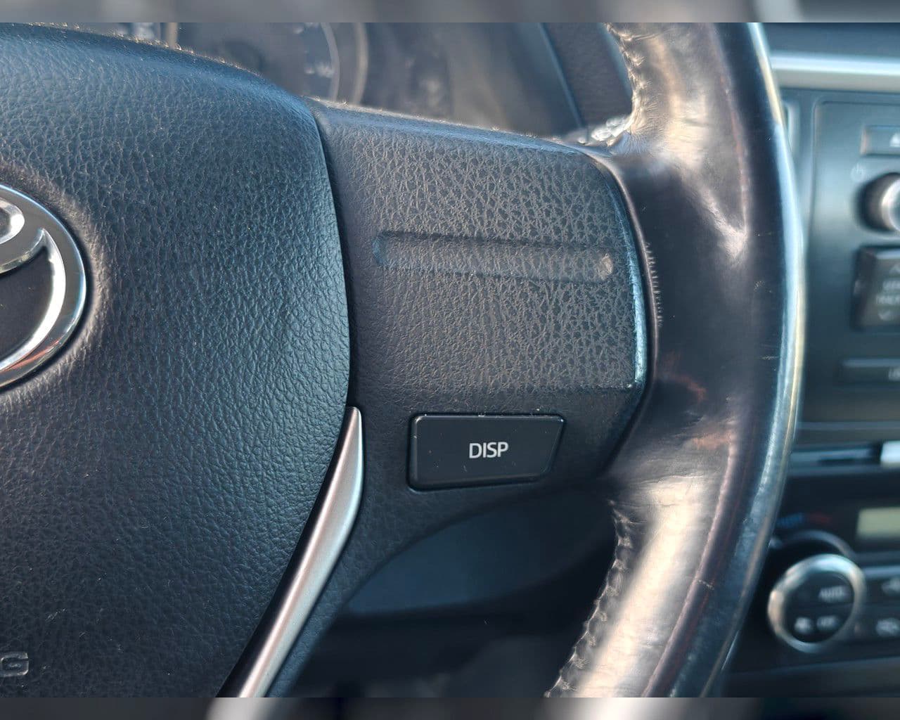 2015 Toyota Auris