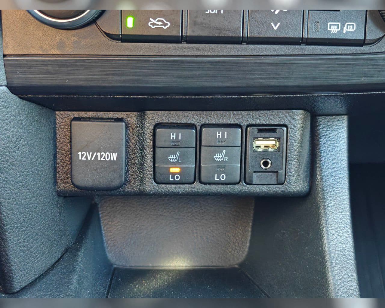 2015 Toyota Auris