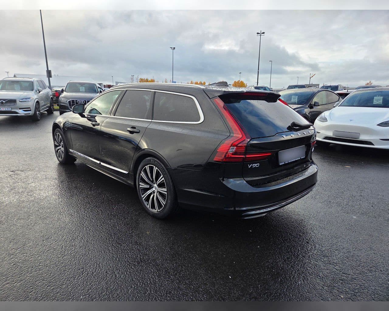 2022 Volvo V90