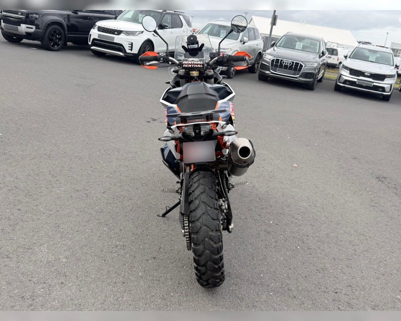 2024 Ktm 890