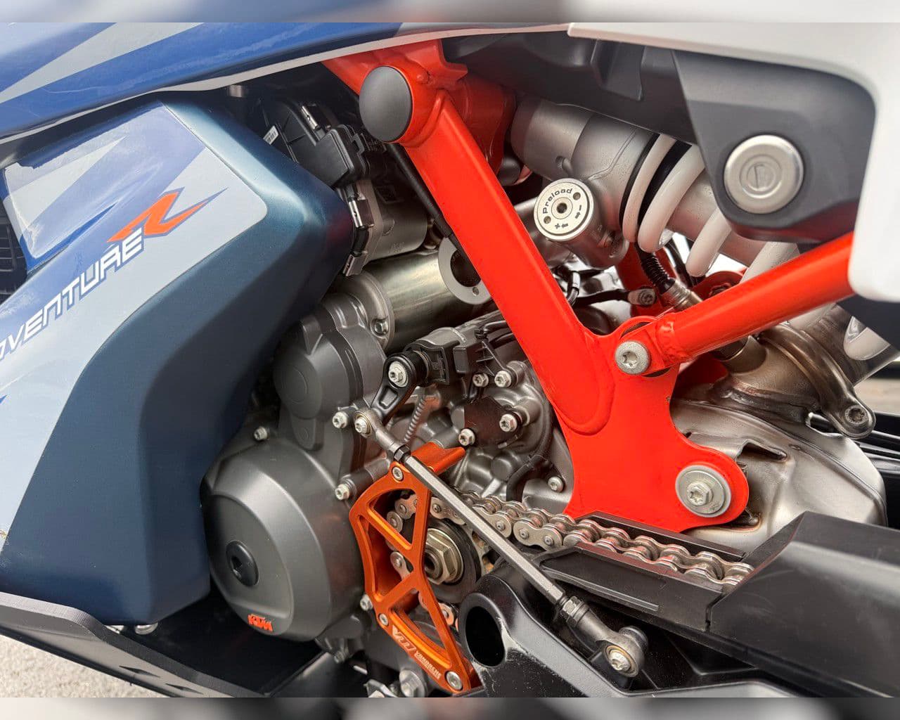 2024 Ktm 890