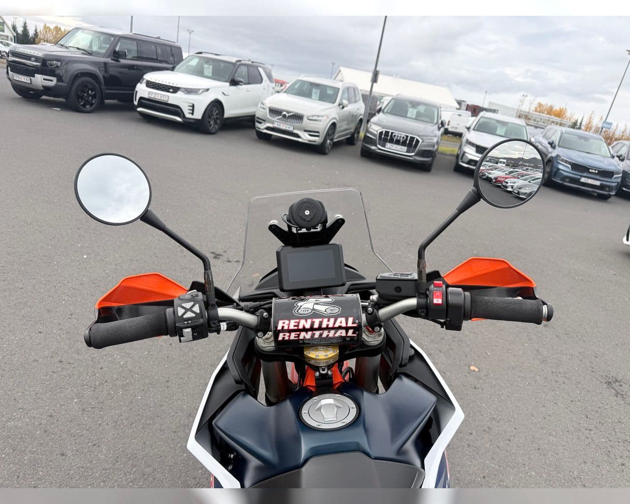2024 Ktm 890