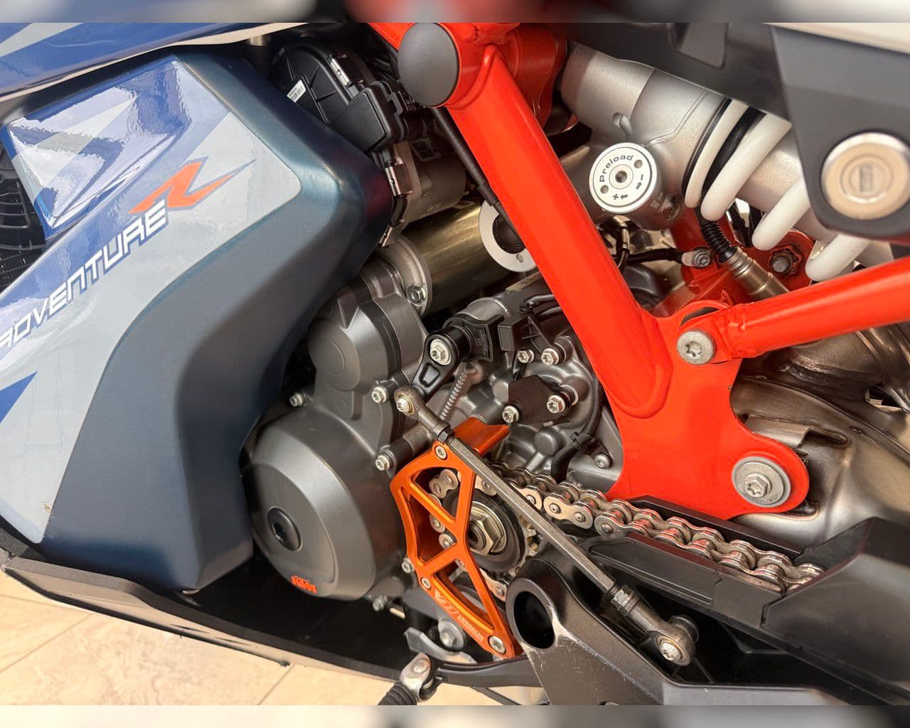 2024 Ktm 890