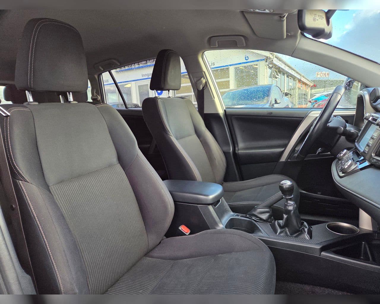 2015 Toyota RAV4