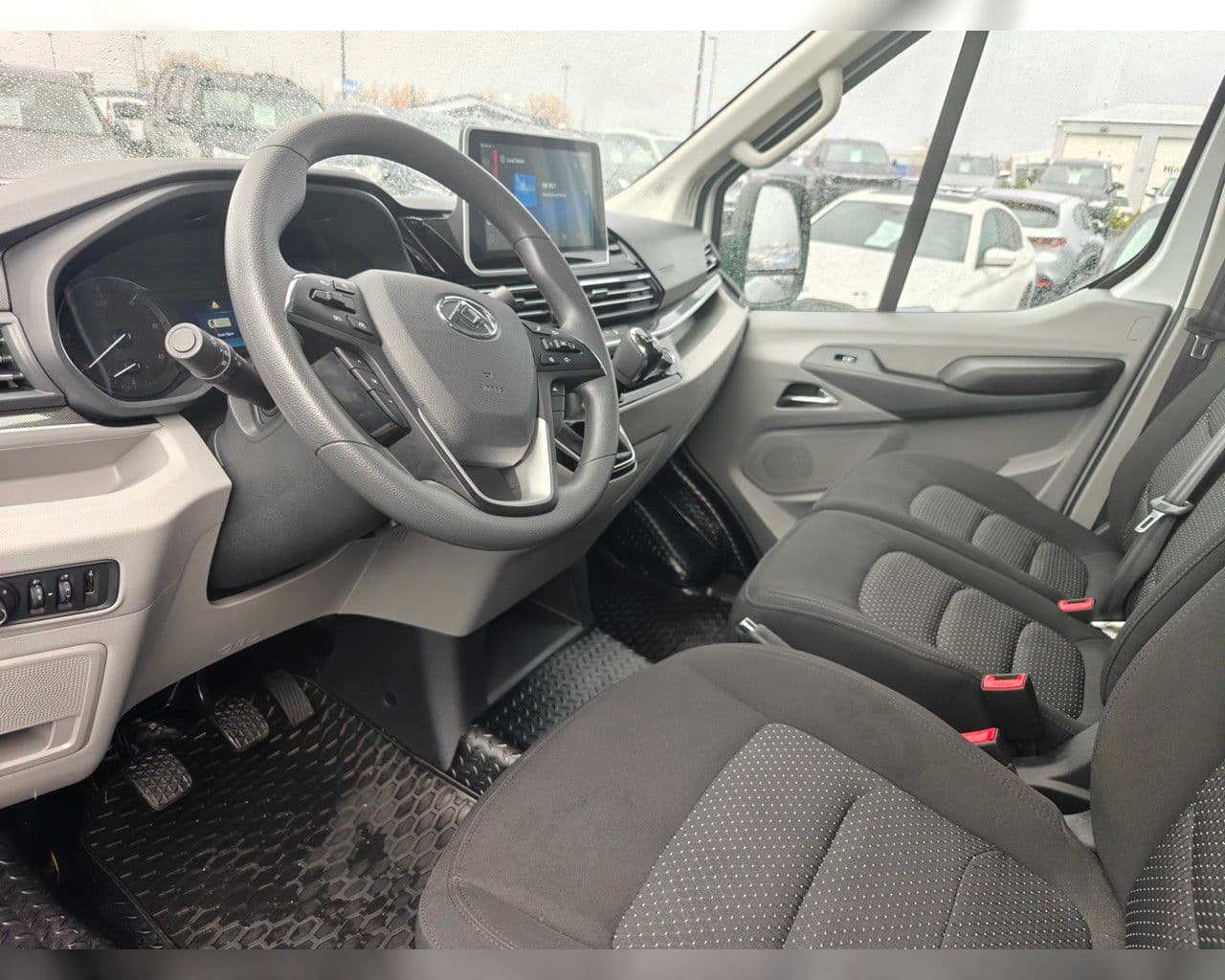 2024 Maxus Deliver 9