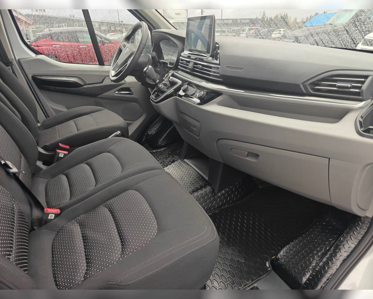 2024 Maxus Deliver 9