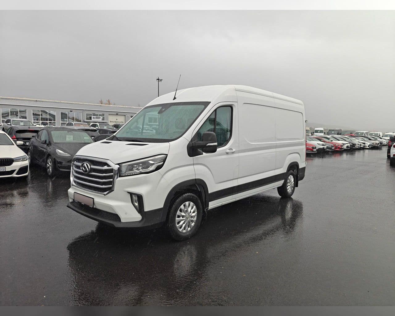 2024 Maxus Deliver 9