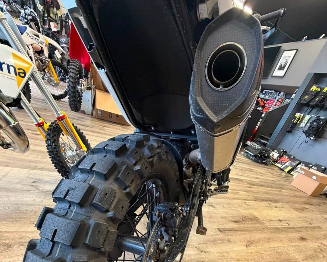 2023 Husqvarna Norden 901