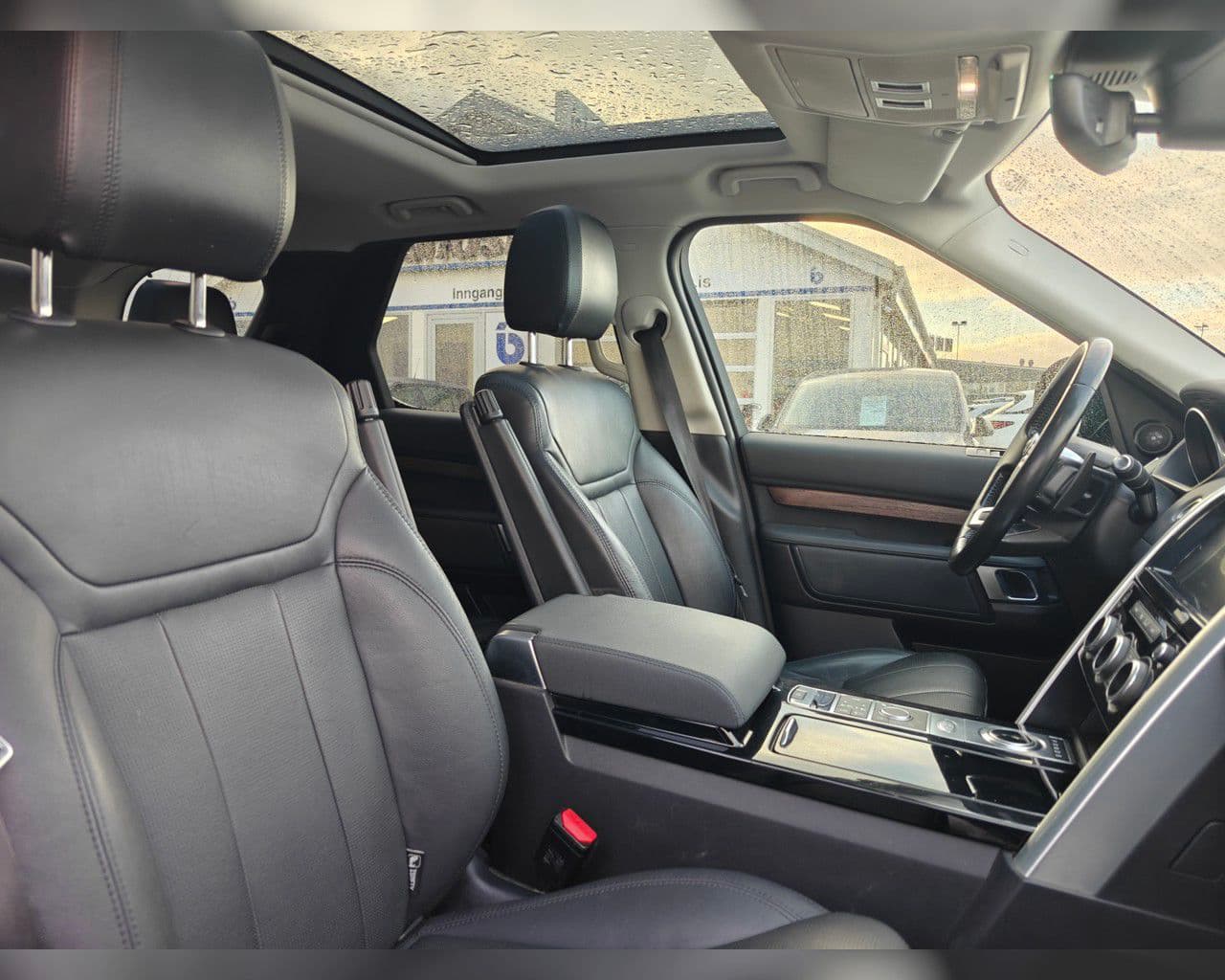 2017 Land Rover Discovery
