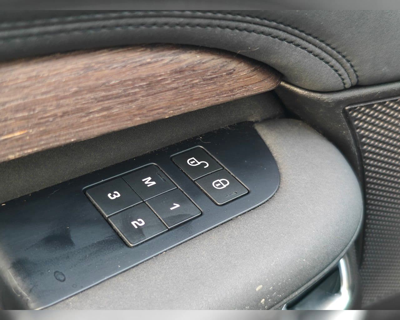 2017 Land Rover Discovery