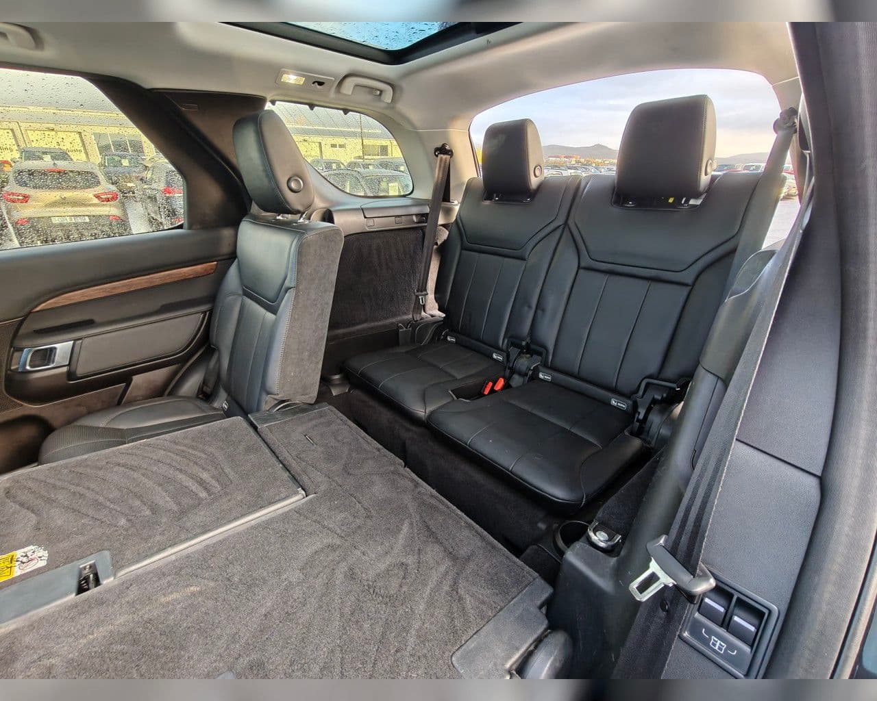 2017 Land Rover Discovery