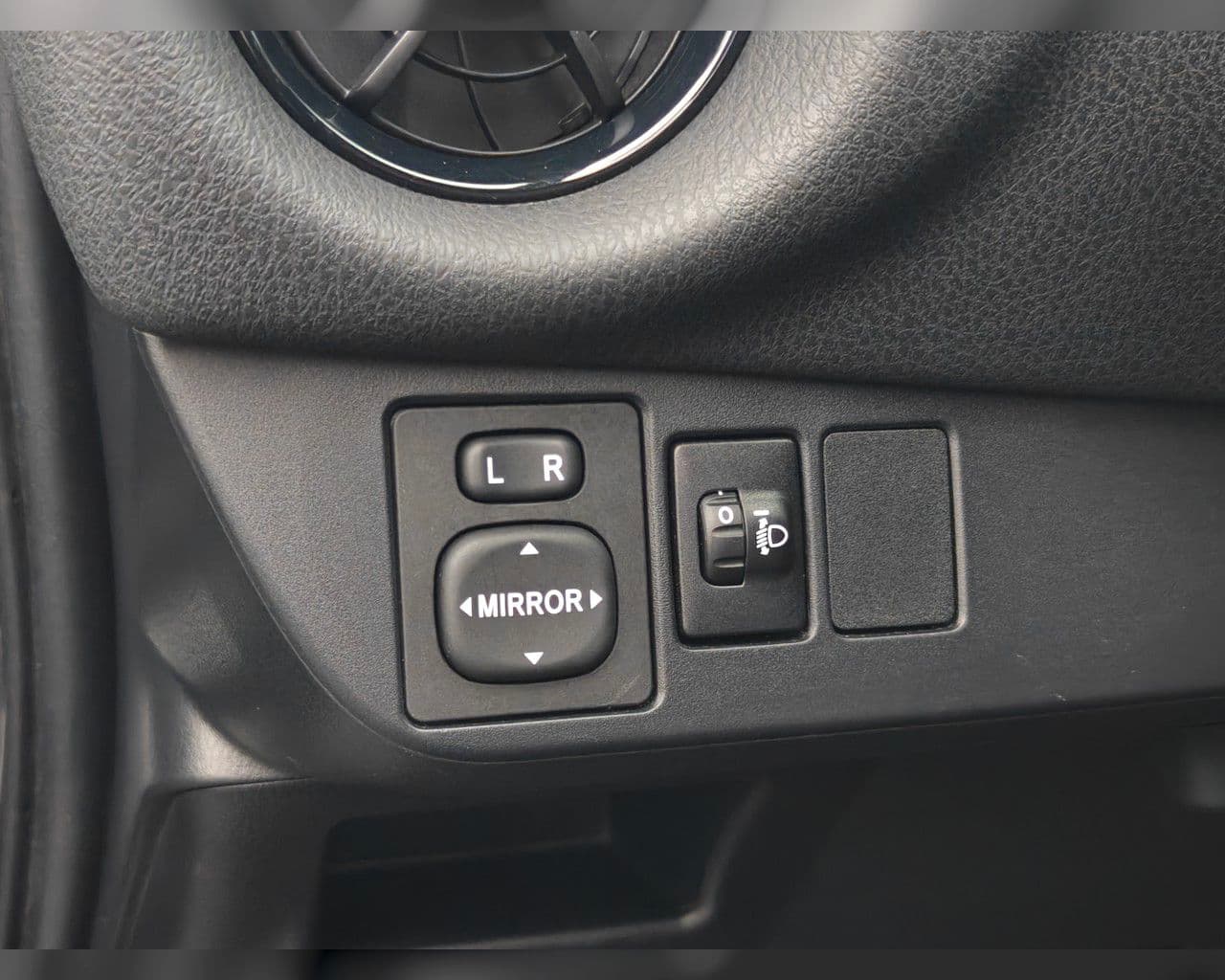 2017 Toyota Yaris