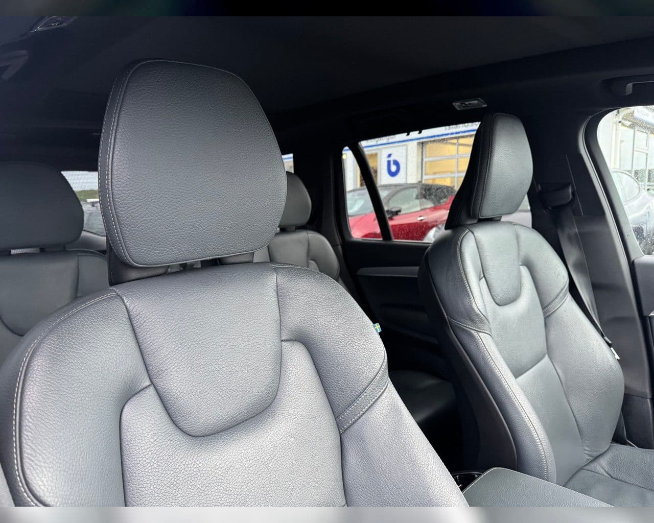 2022 Volvo XC90