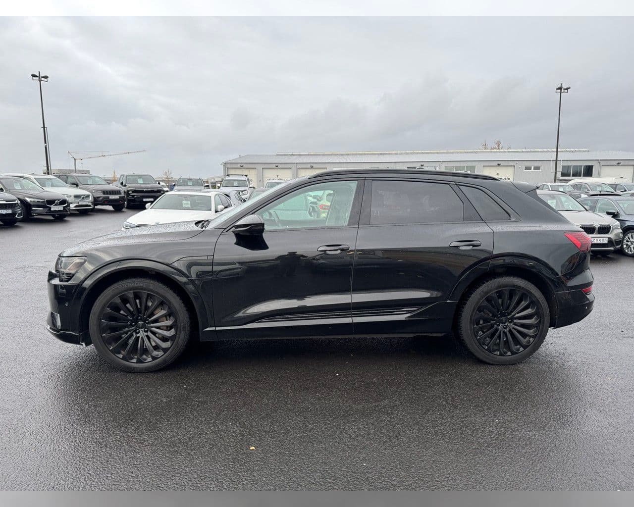 2020 Audi e-tron