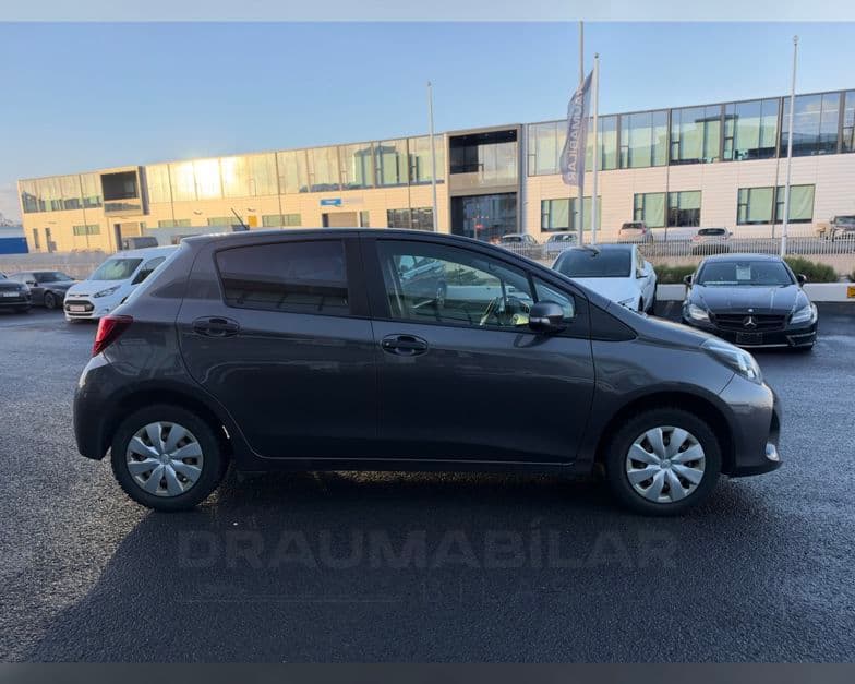 2016 Toyota Yaris