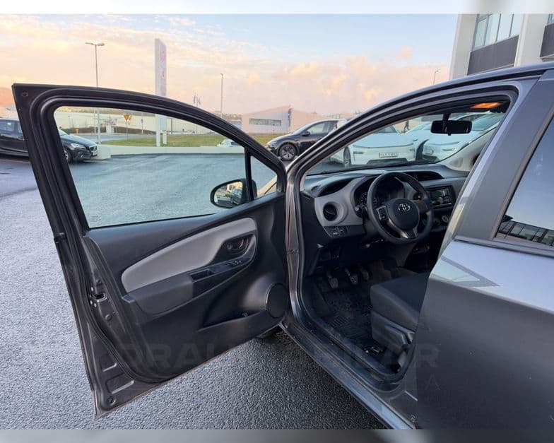 2016 Toyota Yaris