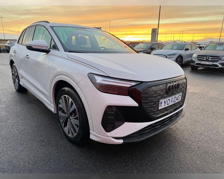 2025 Audi Q4 45 e-tron