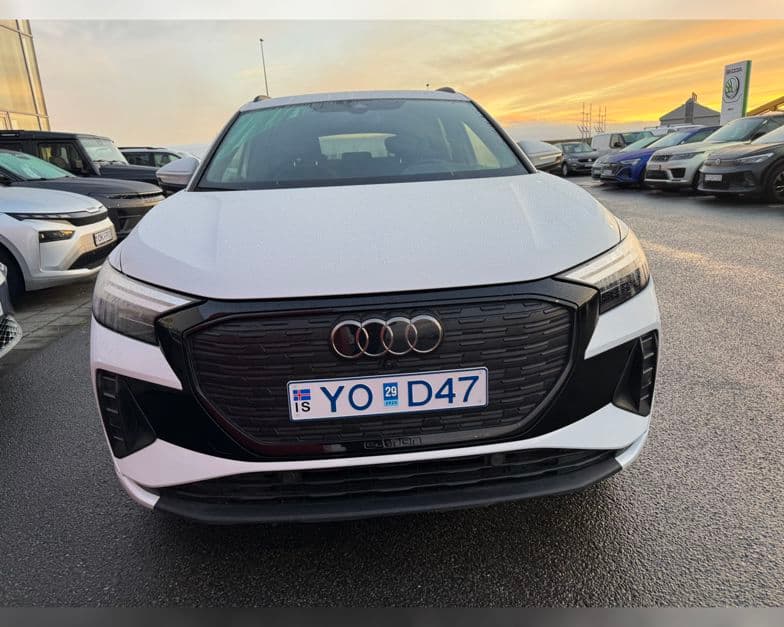 2025 Audi Q4 45 e-tron