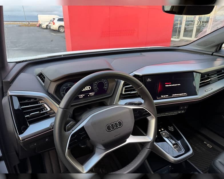2025 Audi Q4 45 e-tron