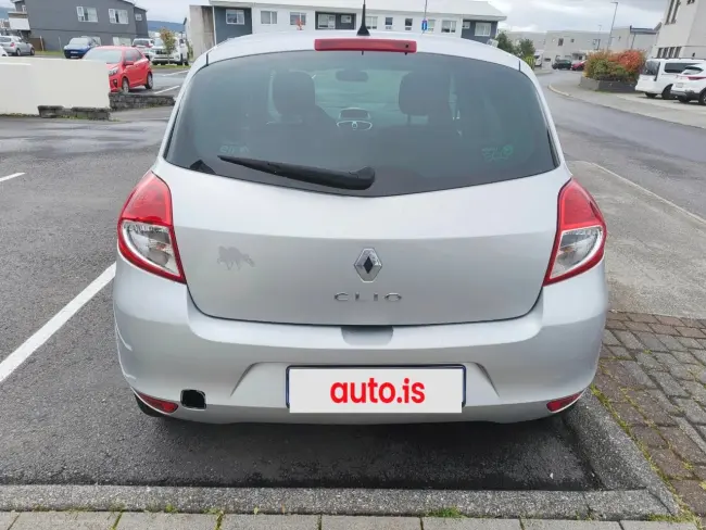 2011 Renault Clio