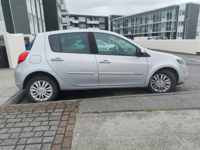 2011 Renault Clio