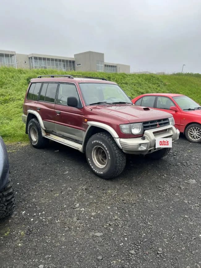 1999 Mitsubishi Pajero