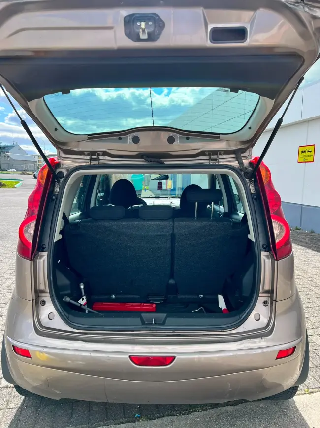 2011 Nissan Note
