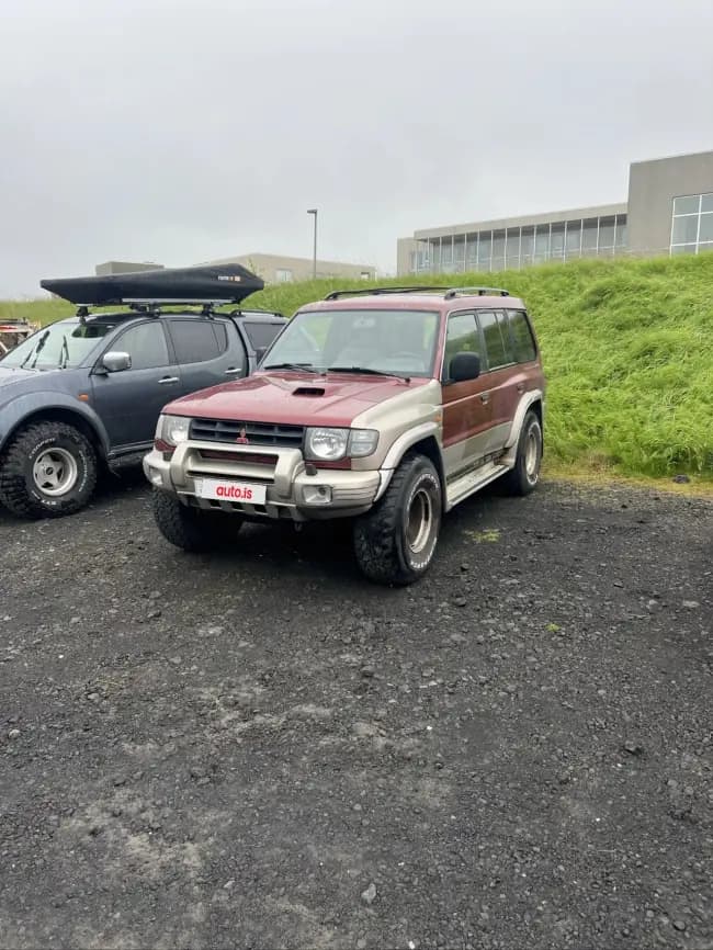 1999 Mitsubishi Pajero