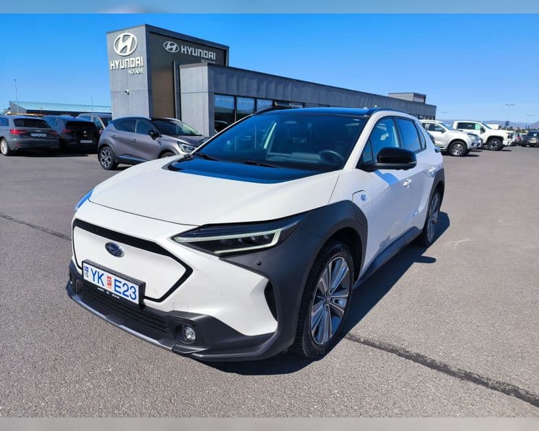 2023 Subaru Solterra LUX