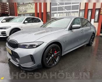 2022 BMW 3 Series 330e xDrive M-Sport
