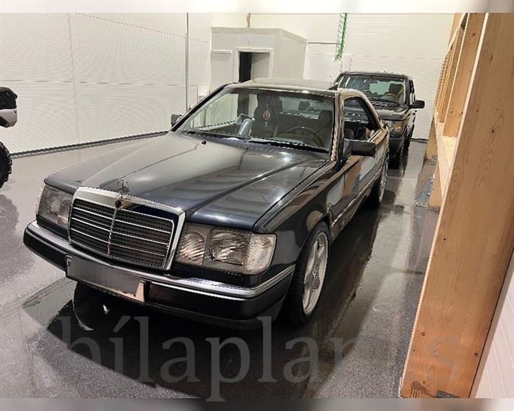 1990 Mercedes-Benz 300CE