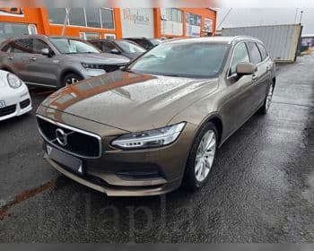 2017 Volvo V90