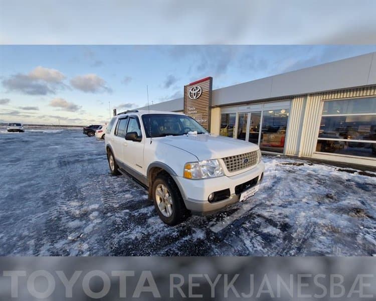 2004 Ford Explorer E-Bauer