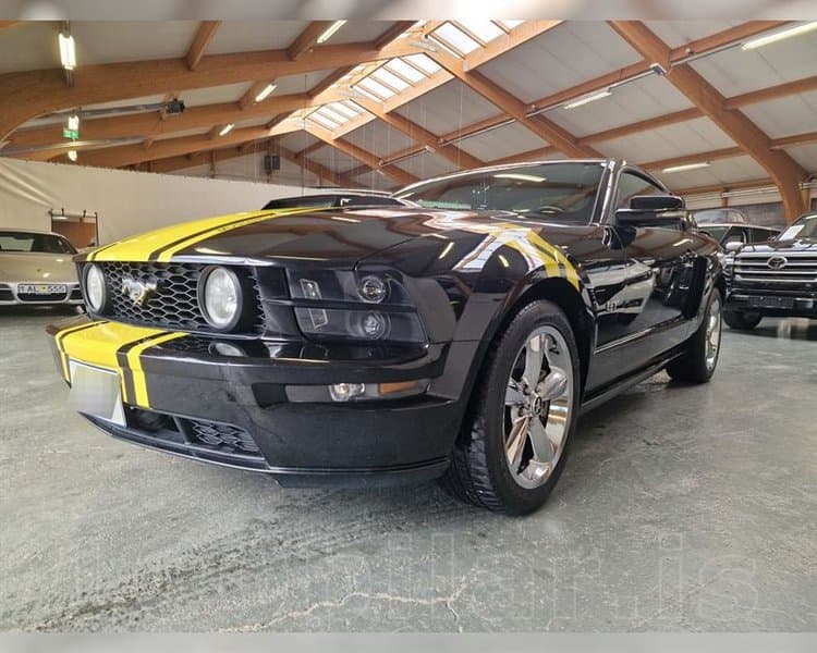 2005 Ford Mustang GT 4 6