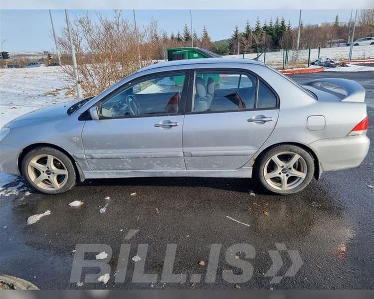 2005 Mitsubishi Lancer