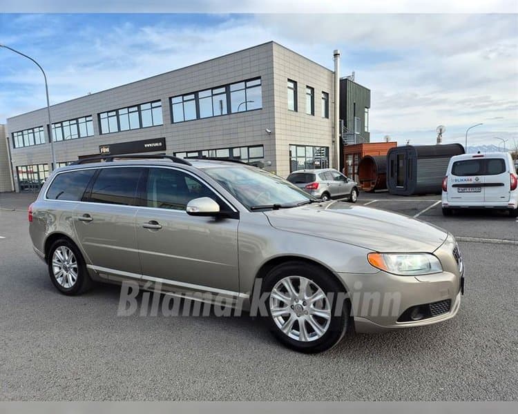 2009 Volvo V70 D5