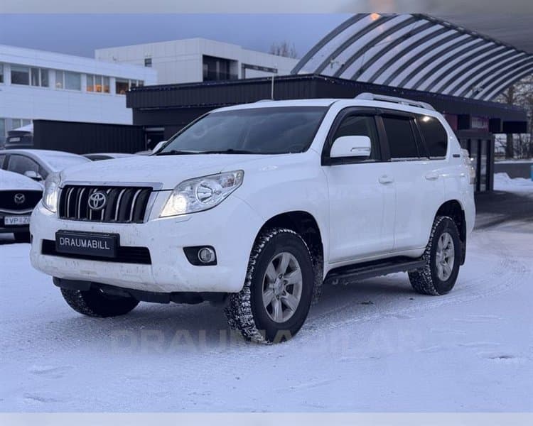 2011 Toyota Land Cruiser 150 GX