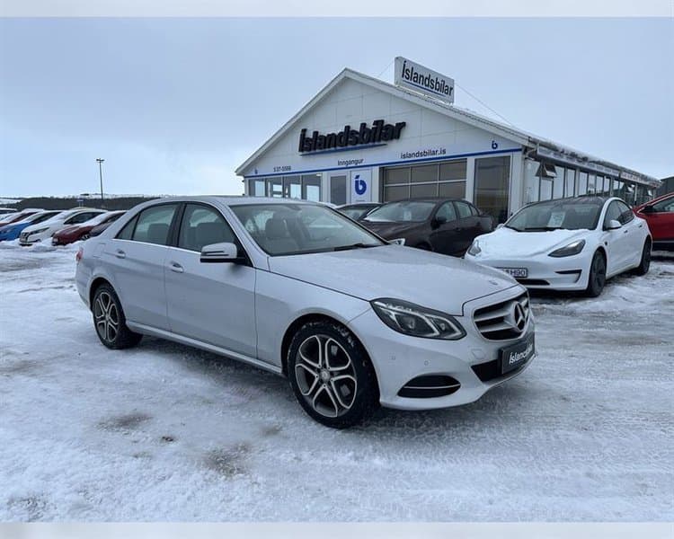 2013 Mercedes-Benz E-Class 300 Bluetec Hybrid